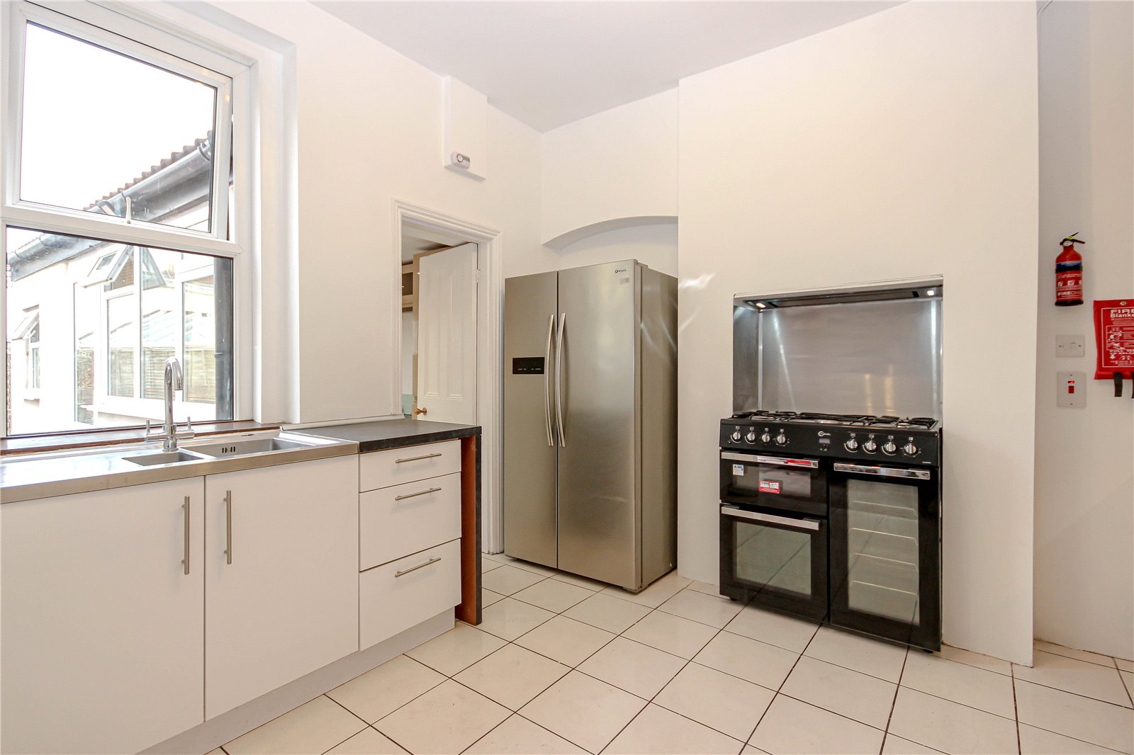 5 bedroom House to let in Horfield, Bristol