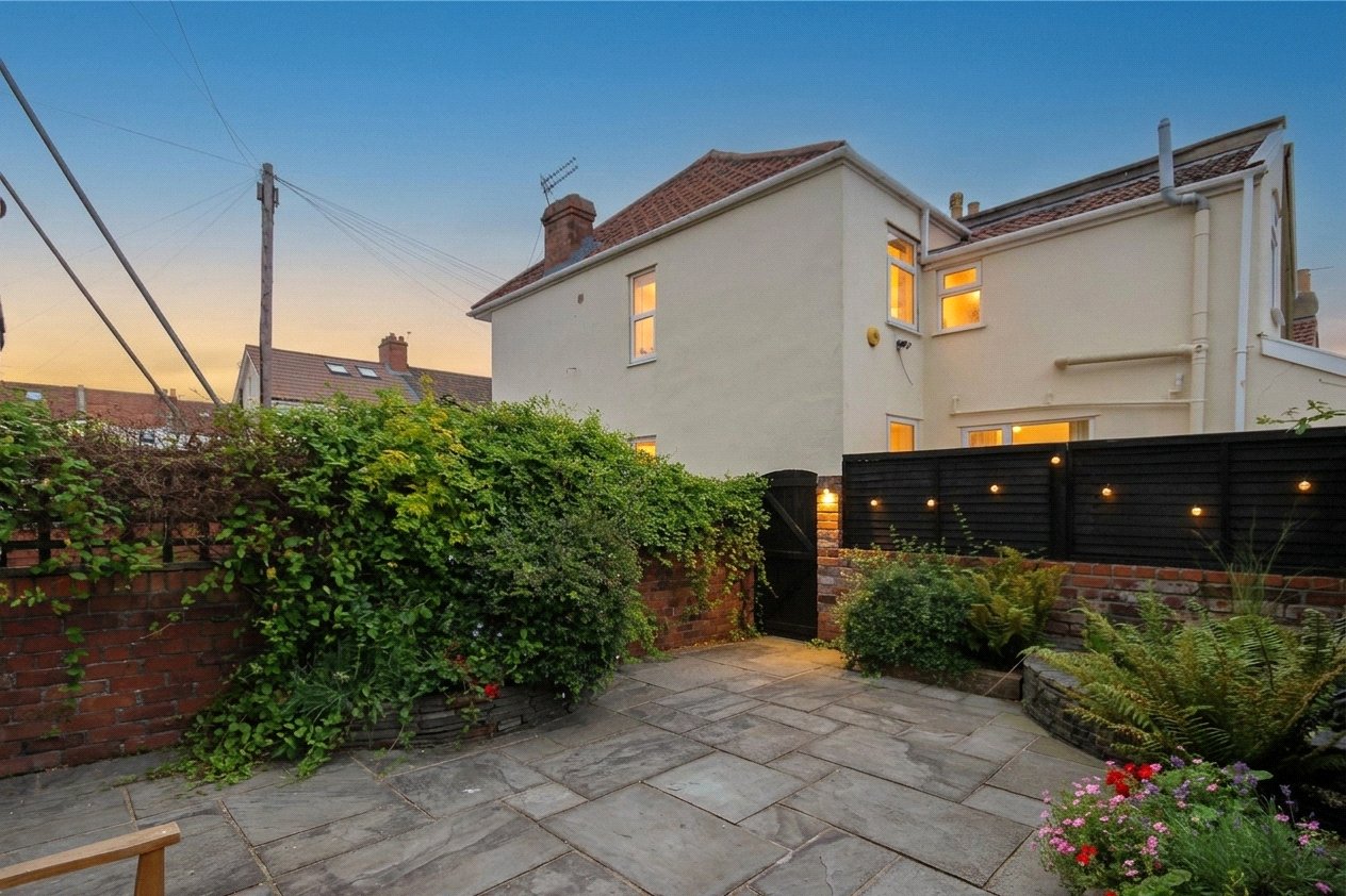 3 bedroom House to let in Horfield, Bristol