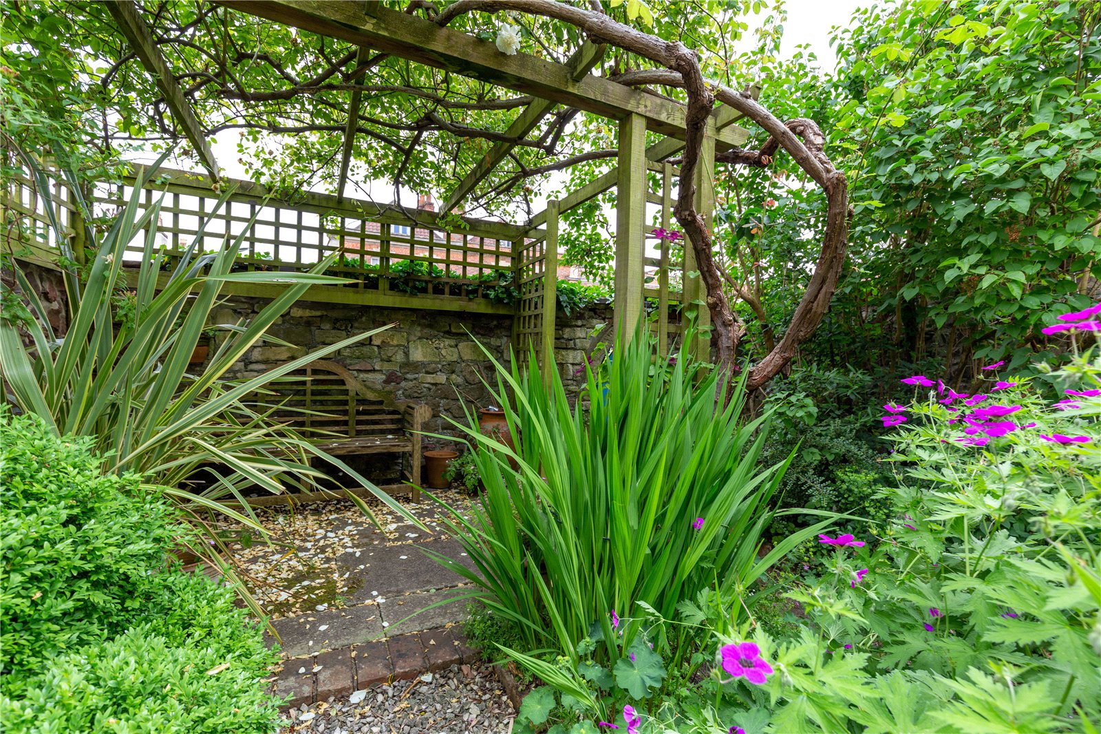 4 bedroom House to let in Kingsdown, Bristol