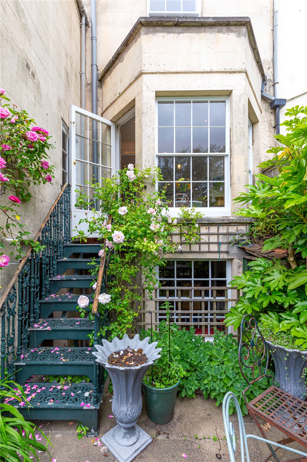 4 bedroom House to let in Kingsdown, Bristol