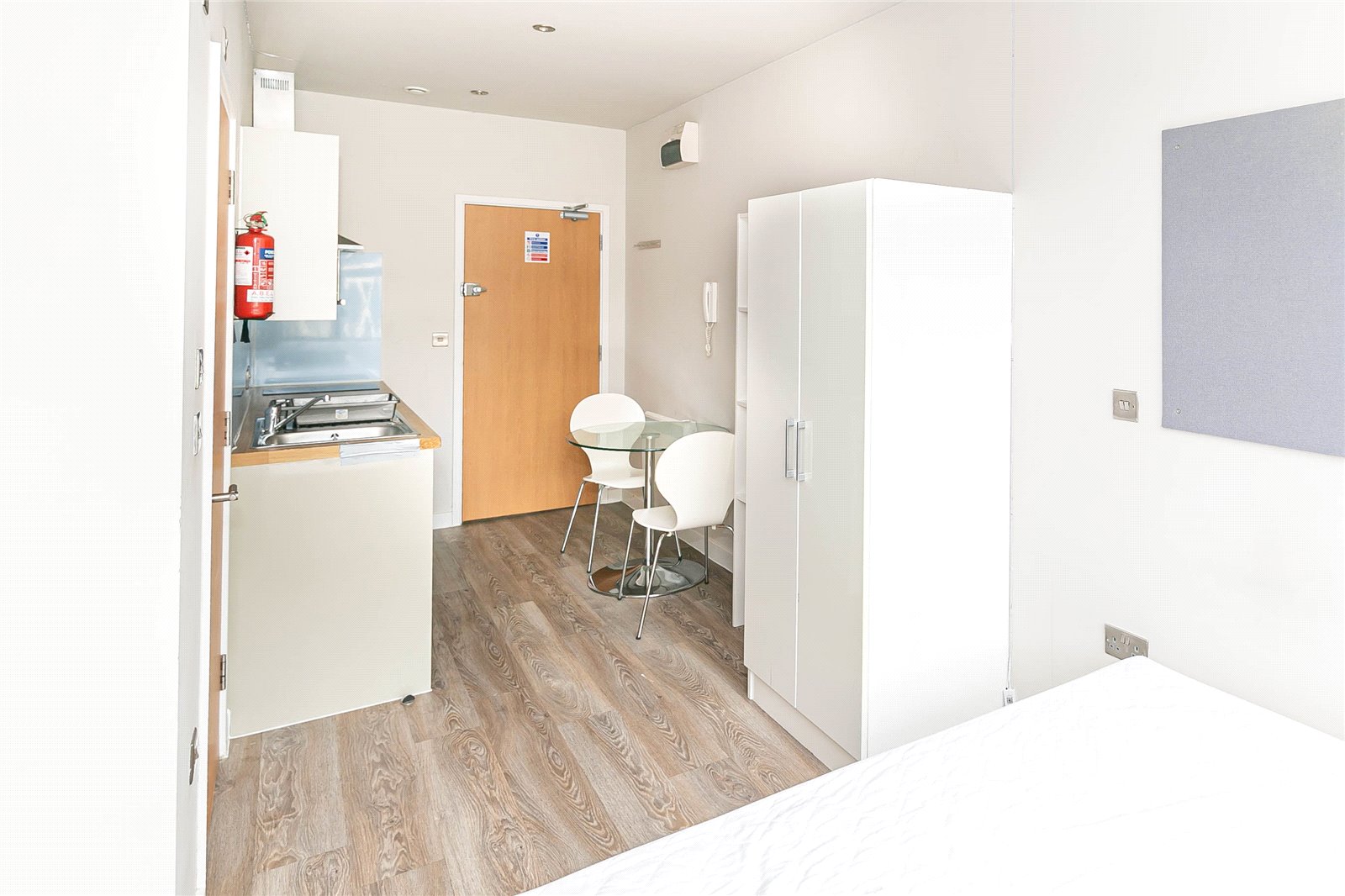 1 bedroom Property to let in Prince Street, 37-41 Prince Street, City Centre