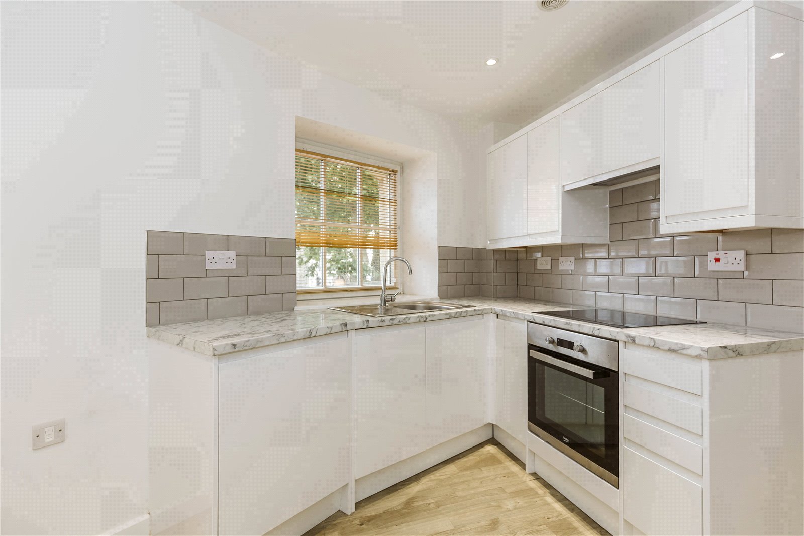 1 bedroom Flat to let in Old Market, Bristol
