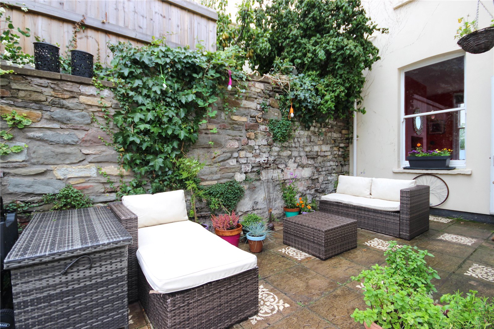 3 bedroom House to let in Montpelier, Bristol