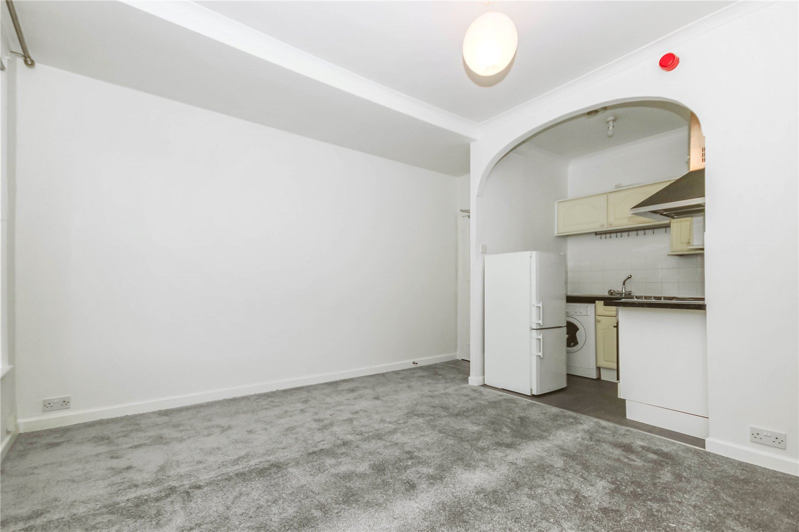 2 bedroom Flat to let in Bristol