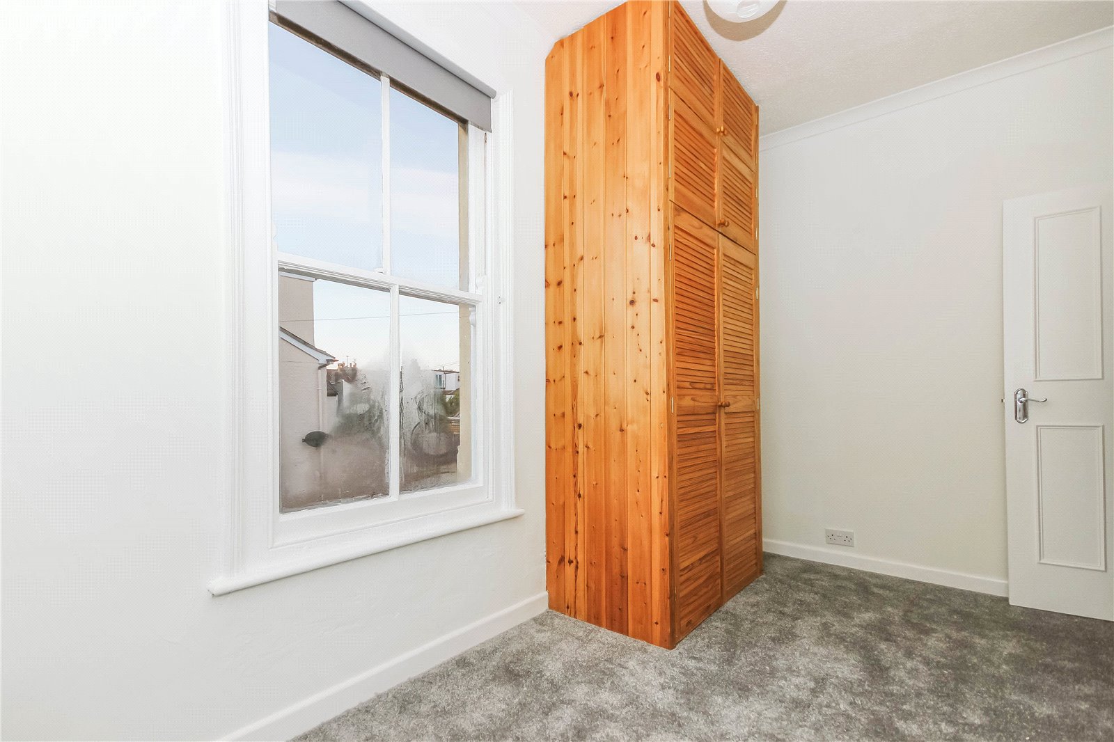2 bedroom Flat to let in Bristol
