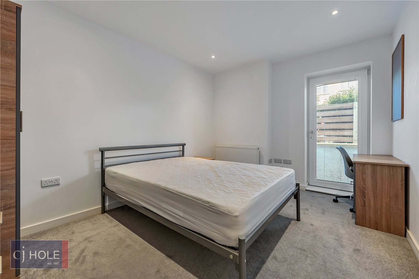 6 bedroom Flat to let in Horfield, Bristol