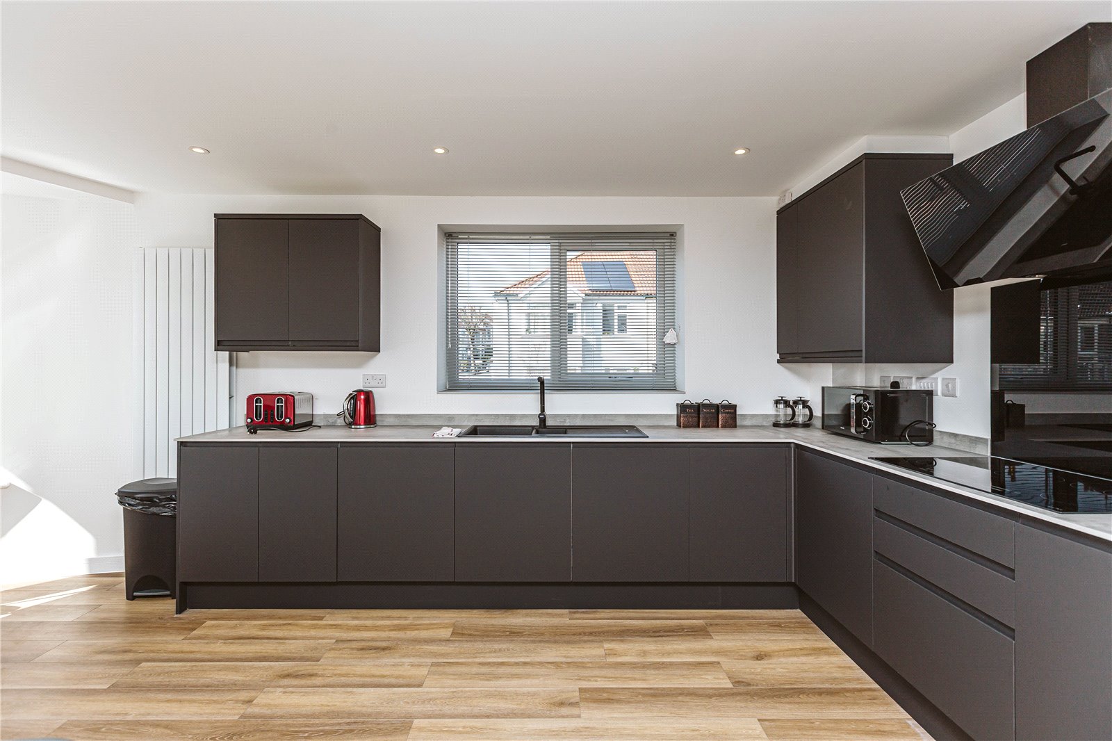 6 bedroom Flat to let in Horfield, Bristol