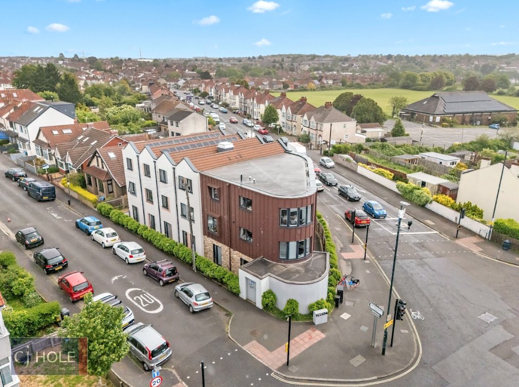 6 bedroom Flat to let in Horfield, Bristol