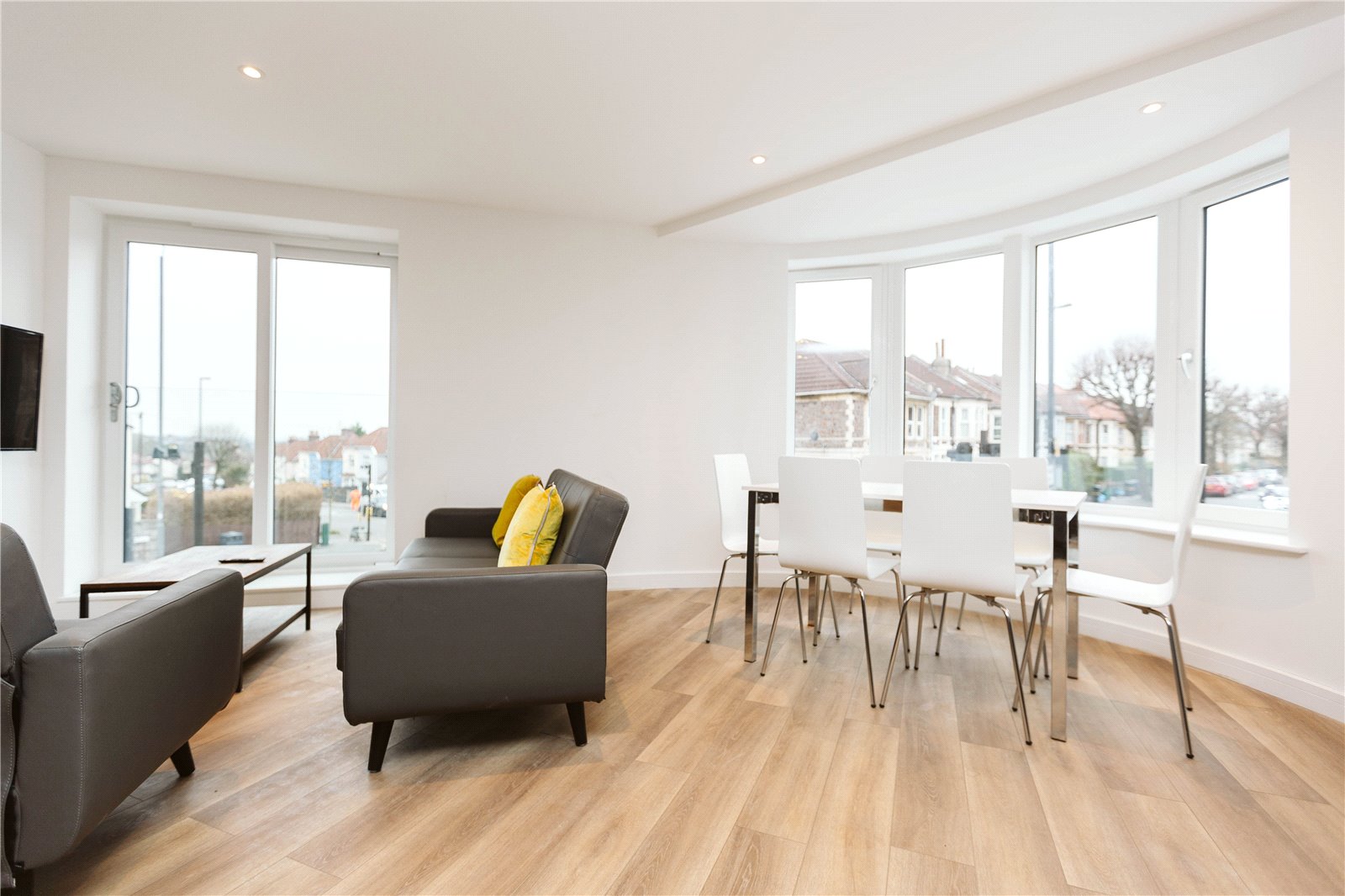 5 bedroom Flat to let in Horfield, Bristol