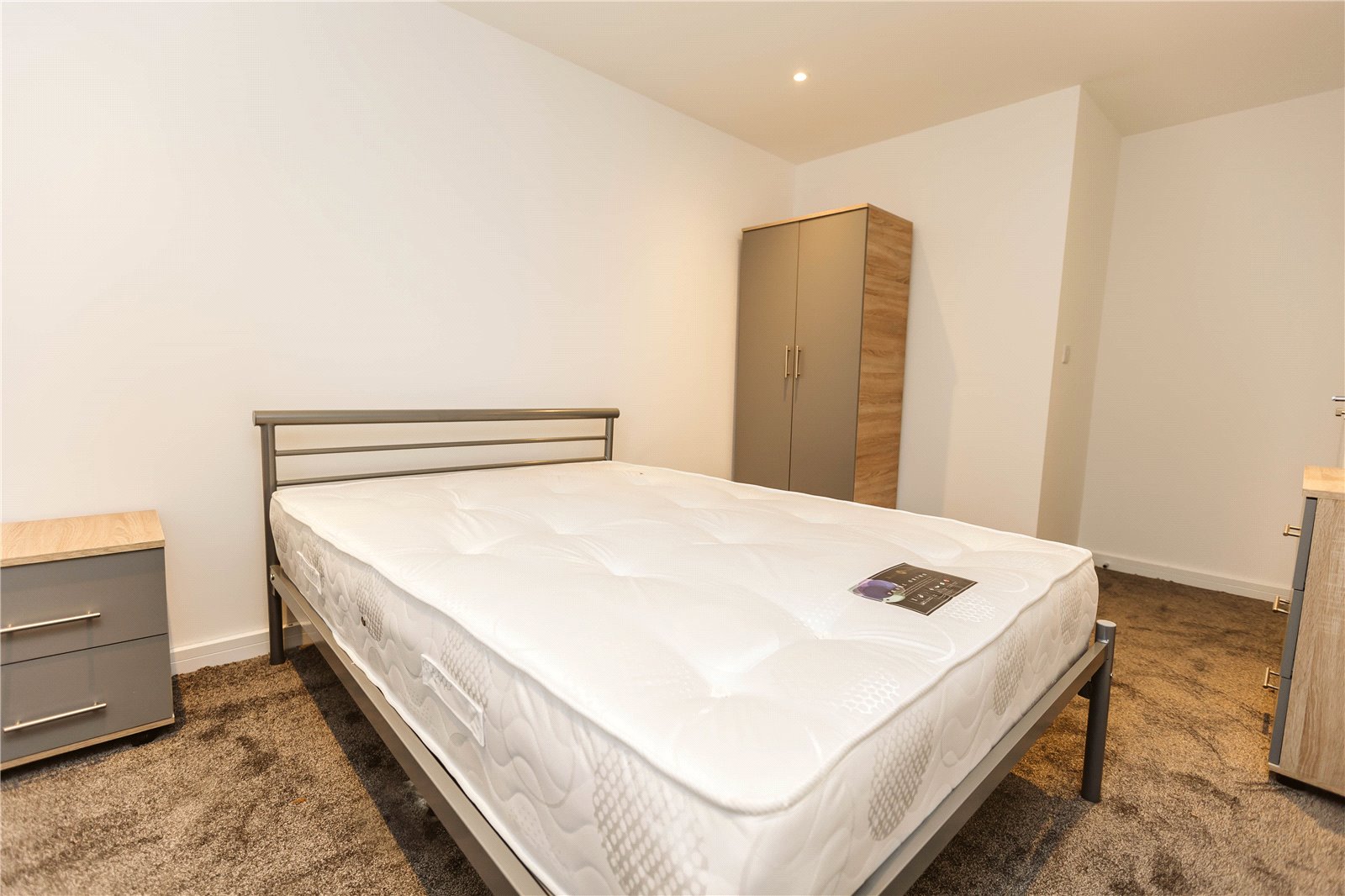 5 bedroom Flat to let in Horfield, Bristol
