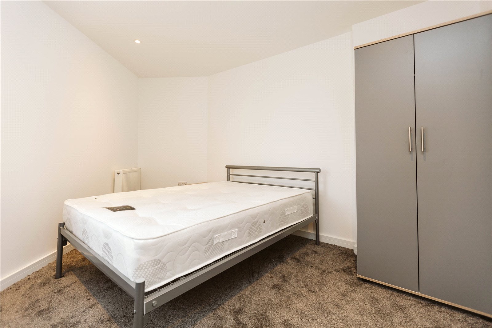 6 bedroom Flat to let in Horfield, Bristol