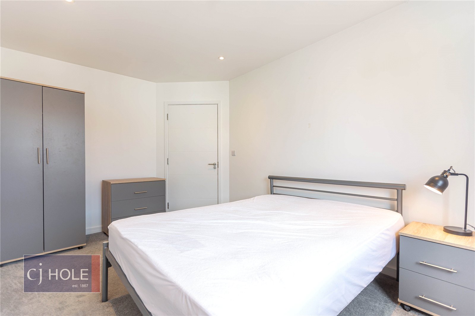 5 bedroom Flat to let in Horfield, Bristol