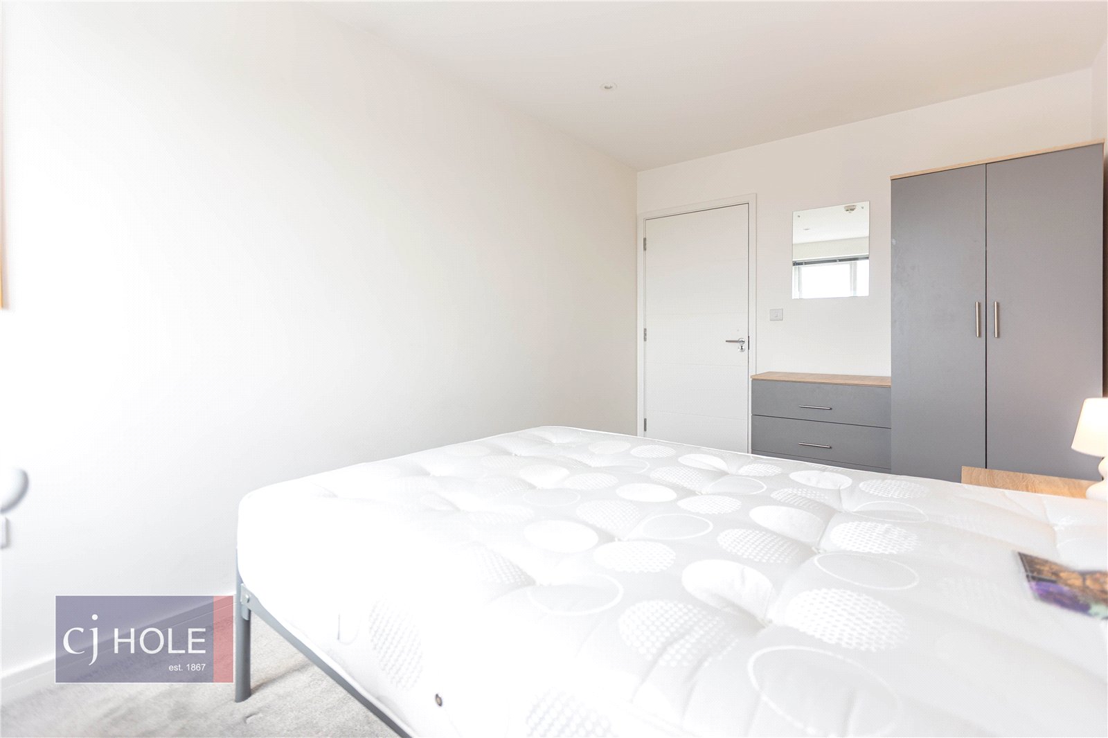 5 bedroom Flat to let in Horfield, Bristol