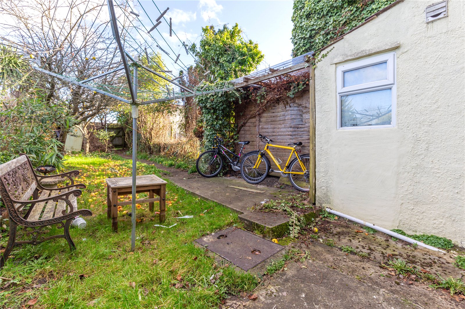 4 bedroom House to let in Bristol