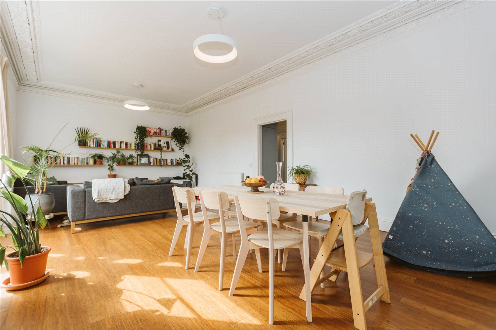 2 bedroom Flat to let in Redland, Bristol