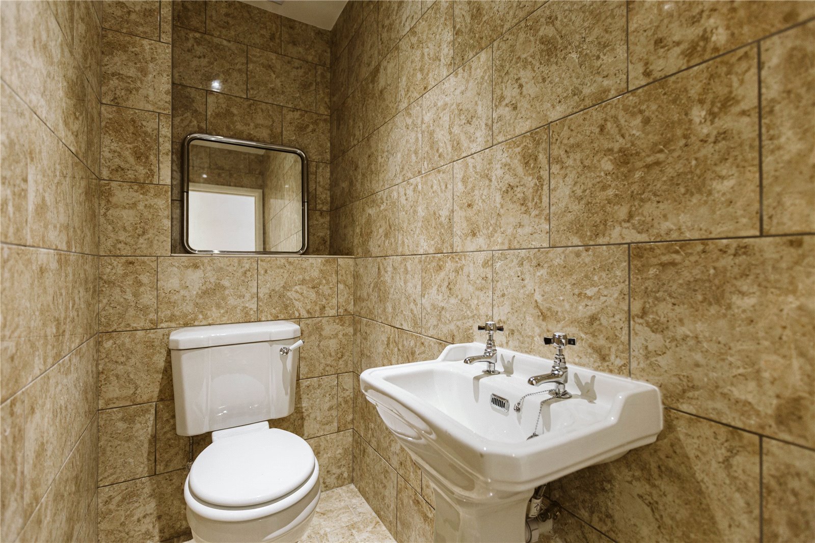 4 bedroom House to let in Knowle, Bristol