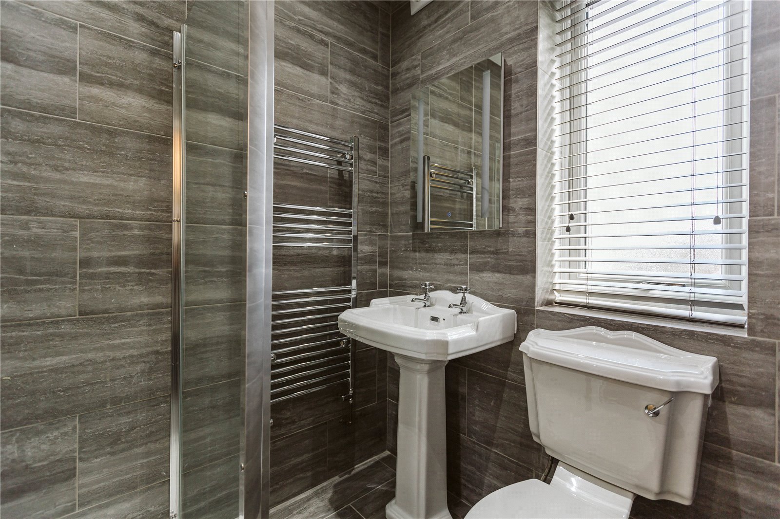 4 bedroom House to let in Knowle, Bristol
