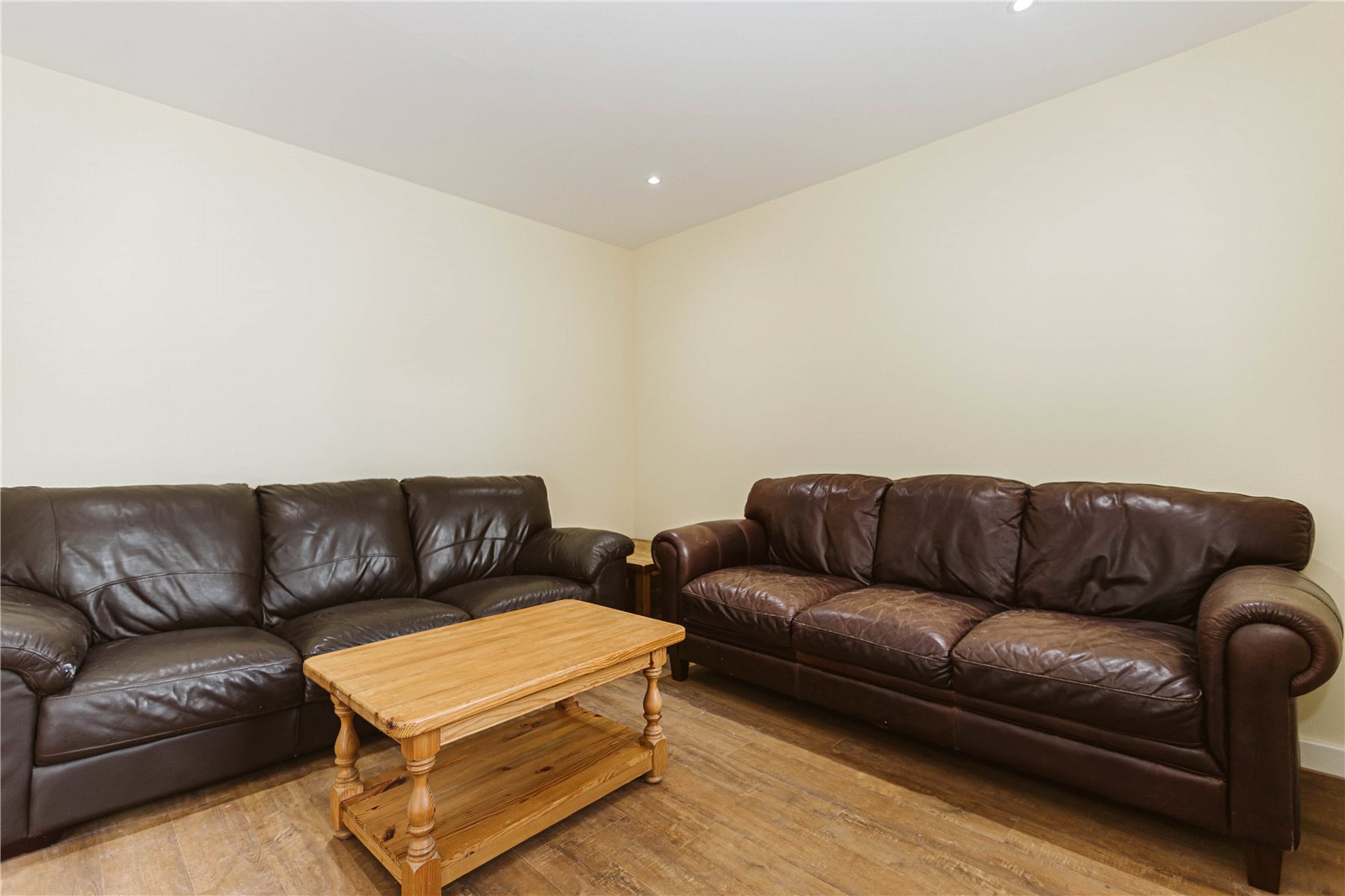4 bedroom House to let in Knowle, Bristol