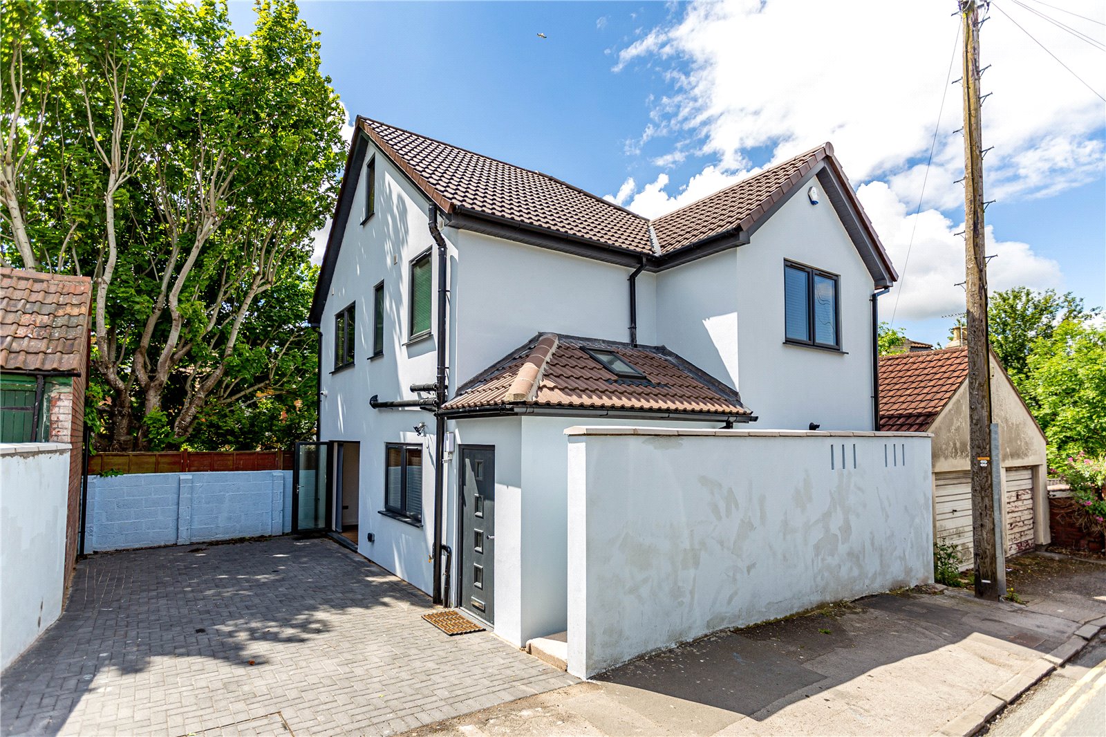 4 bedroom House to let in Knowle, Bristol