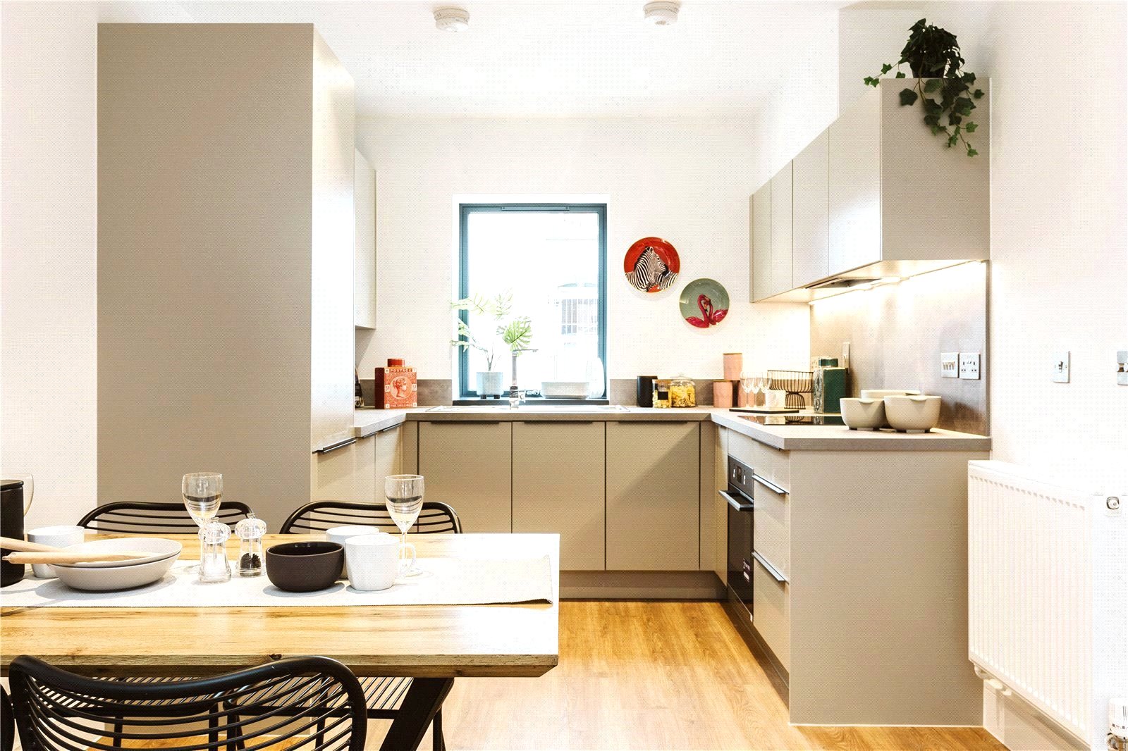 3 bedroom House to let in Road, Greenbank, Bristol