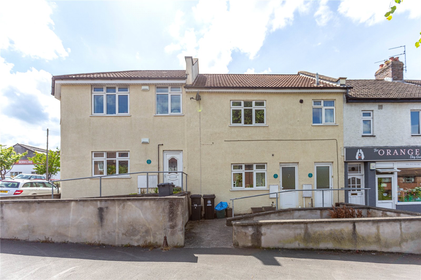 2 bedroom Flat to let in Henleaze, Bristol