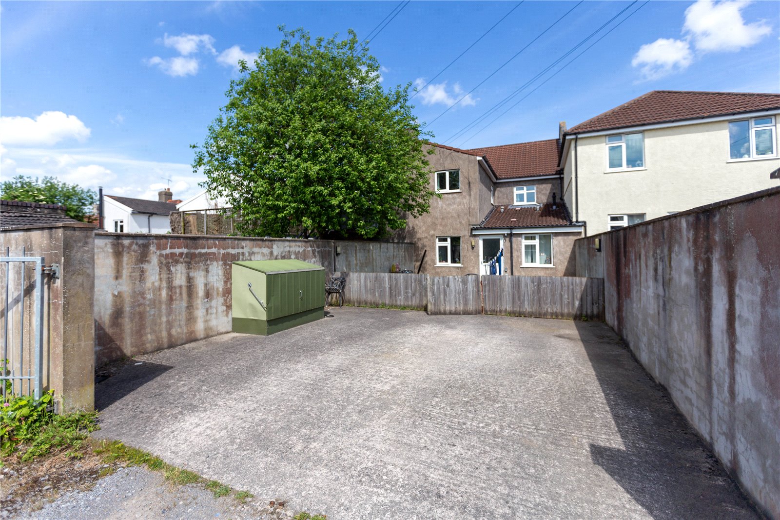 2 bedroom Flat to let in Henleaze, Bristol