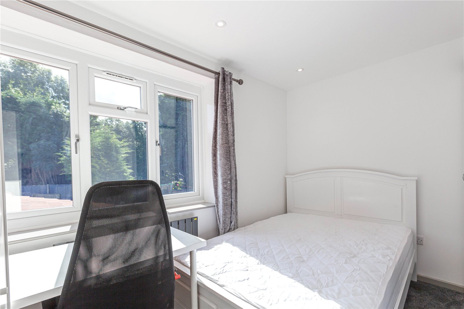 6 bedroom House to let in Bristol