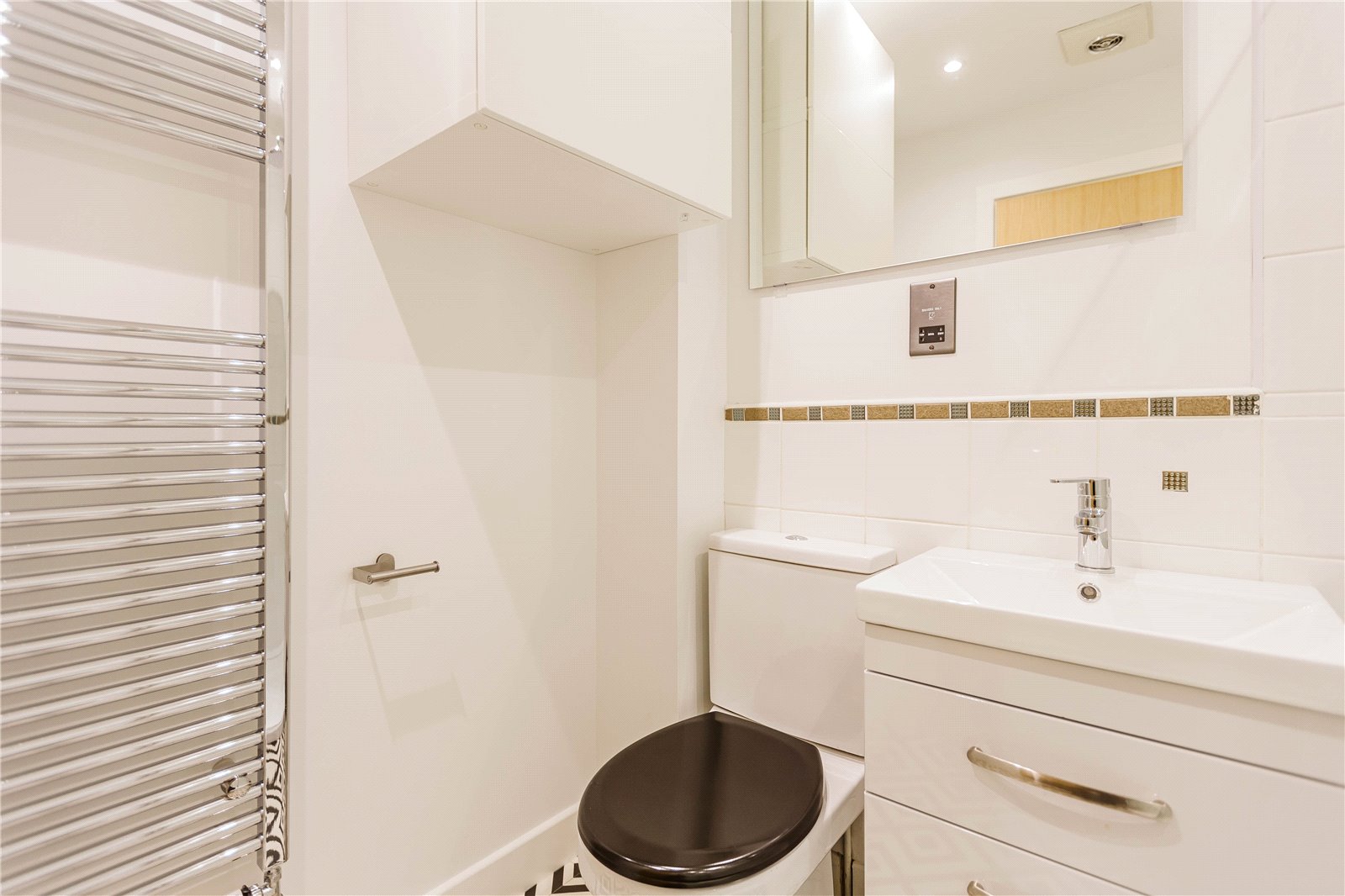 2 bedroom House to let in Horfield, Bristol
