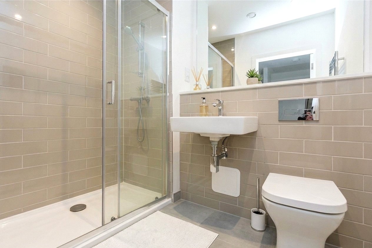 3 bedroom House to let in St. Werburgh's, Bristol