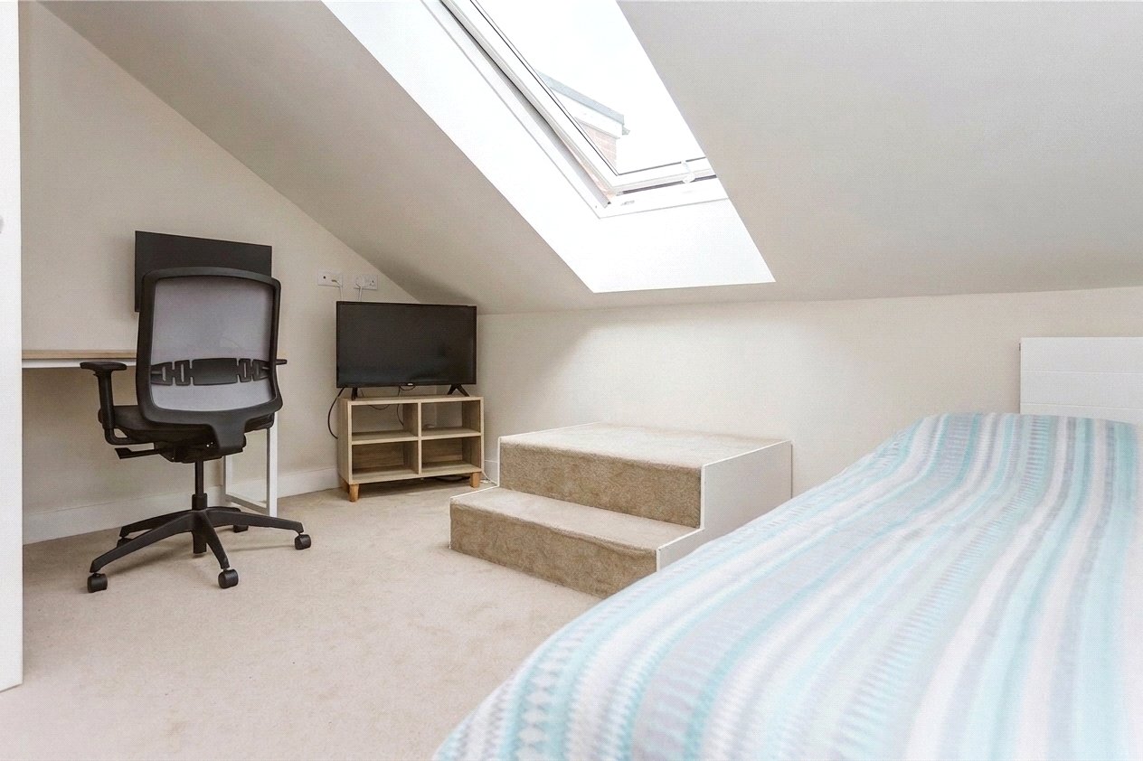 3 bedroom House to let in St. Werburgh's, Bristol