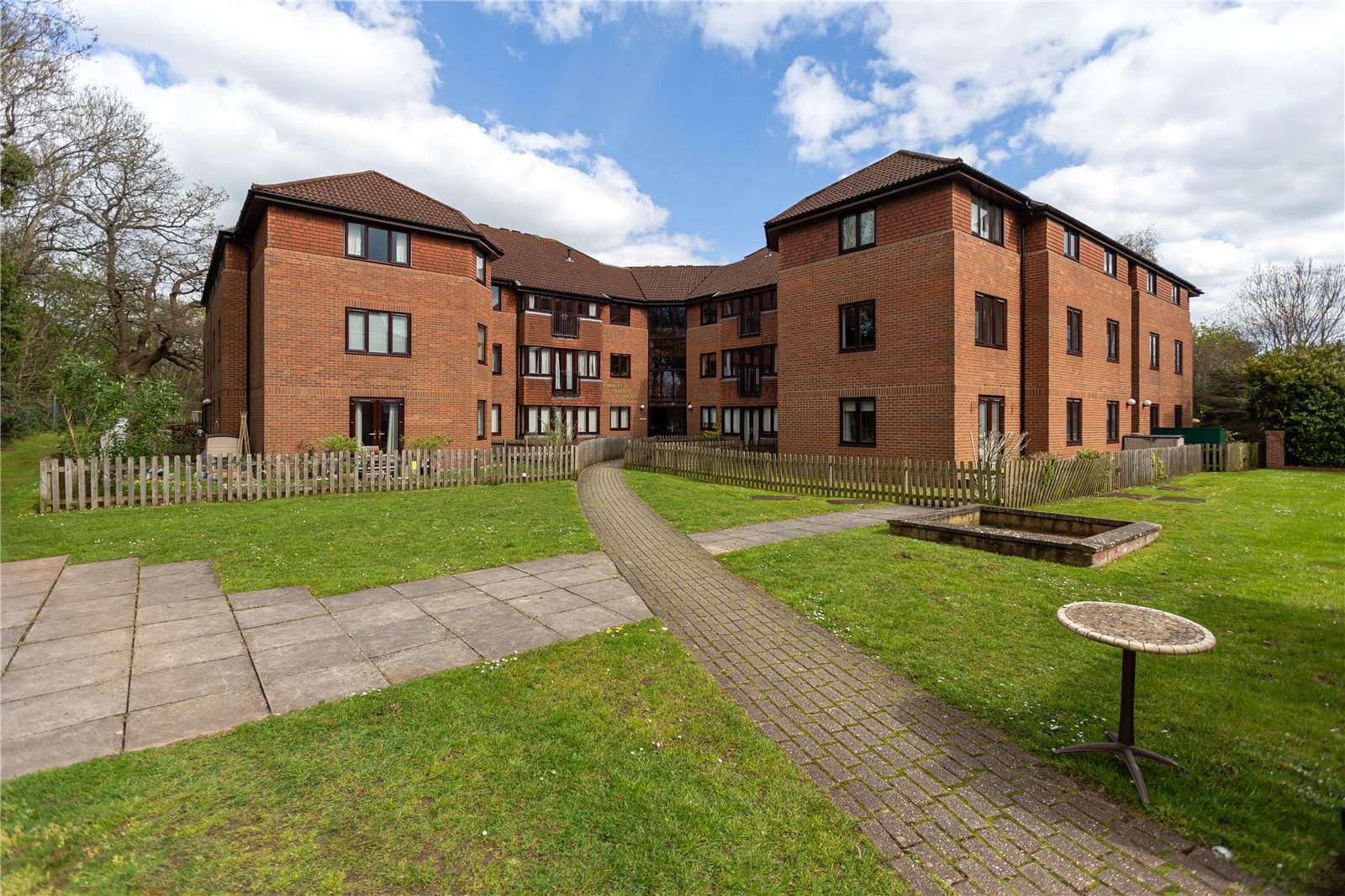 1 bedroom Flat to let in Henbury, Bristol