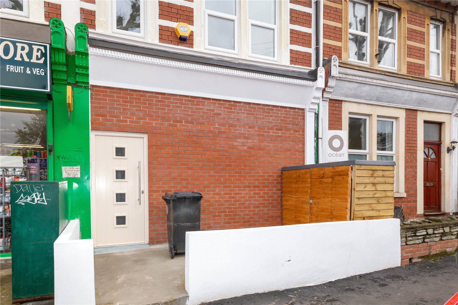 2 bedroom Flat to let in Bishopston, Bristol