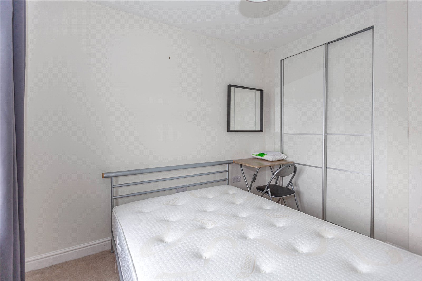 6 bedroom House to let in Cheswick Village, Bristol