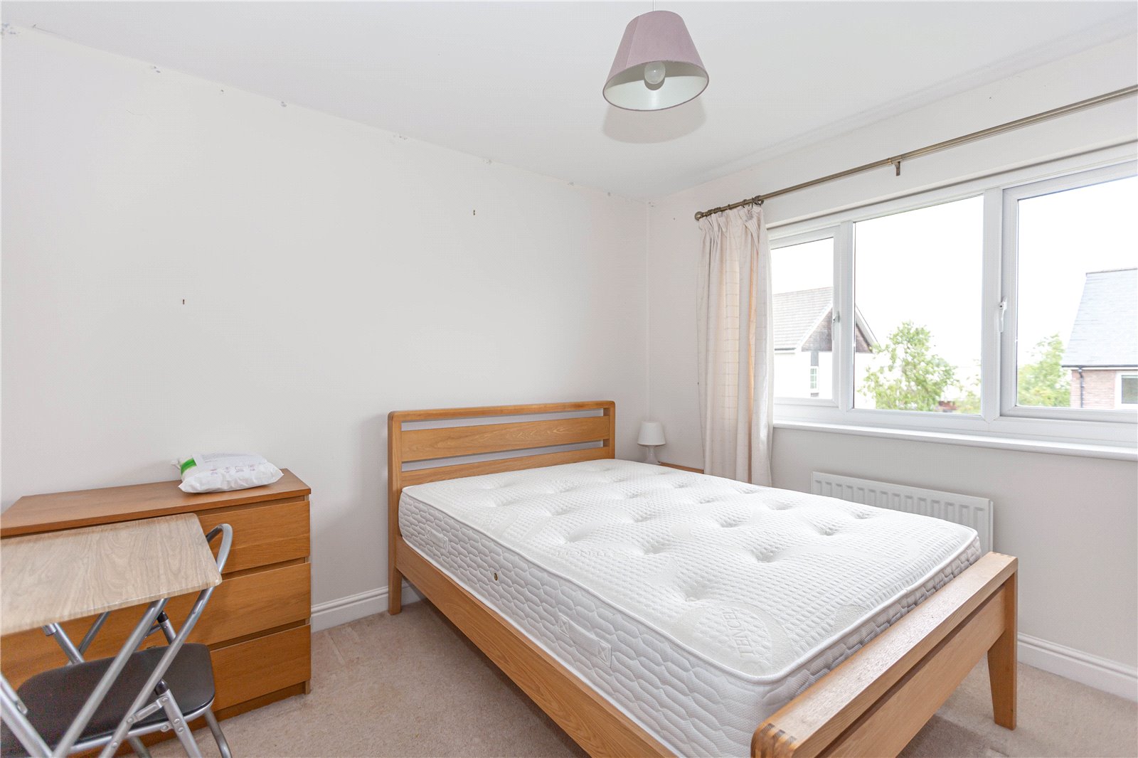 6 bedroom House to let in Cheswick Village, Bristol