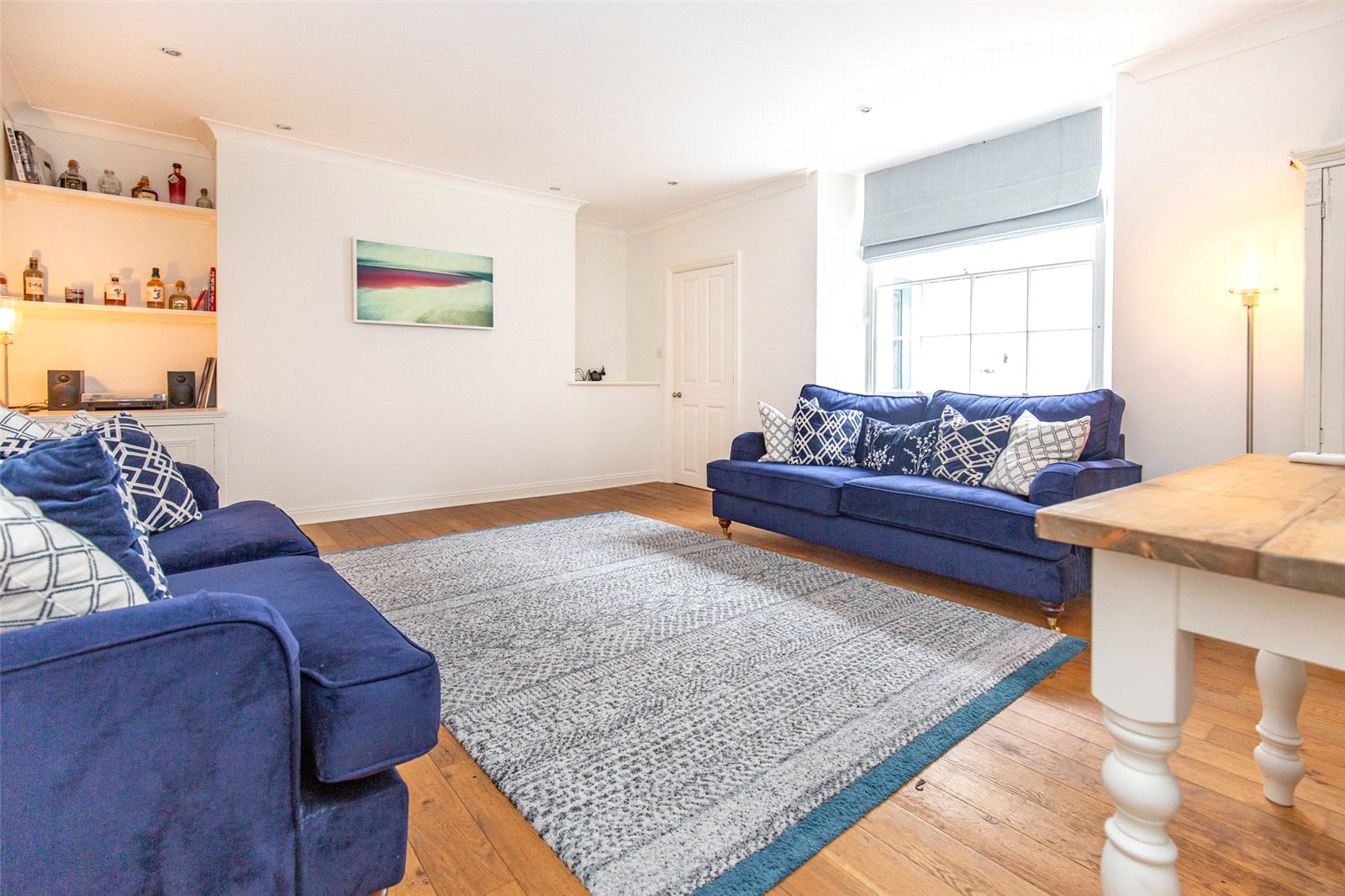 2 bedroom Flat to let in Pembroke Grove, Clifton, Bristol