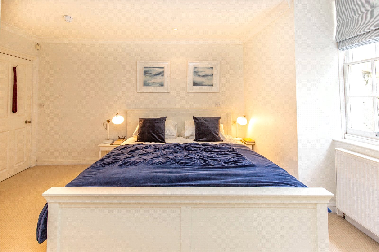 2 bedroom Flat to let in Pembroke Grove, Clifton, Bristol