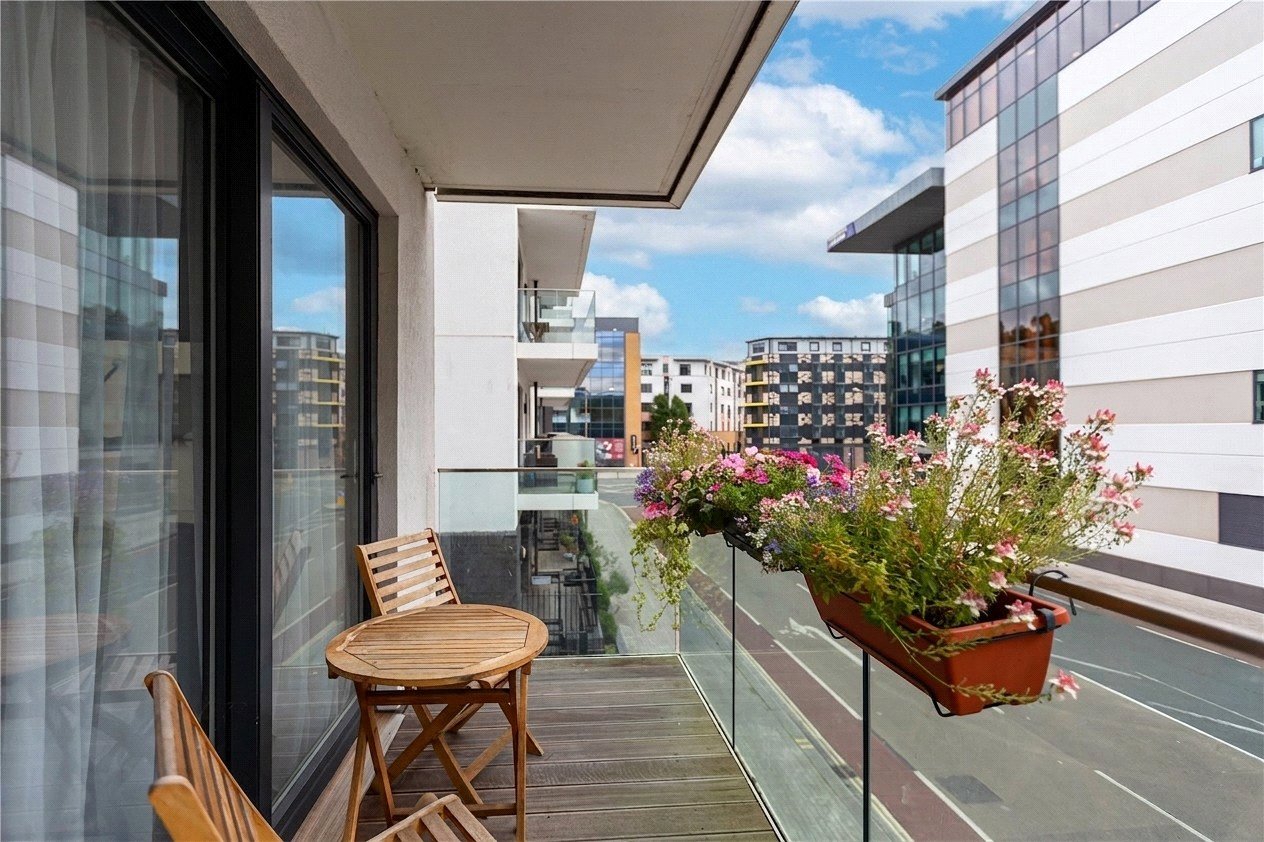 1 bedroom Flat to let in Bristol