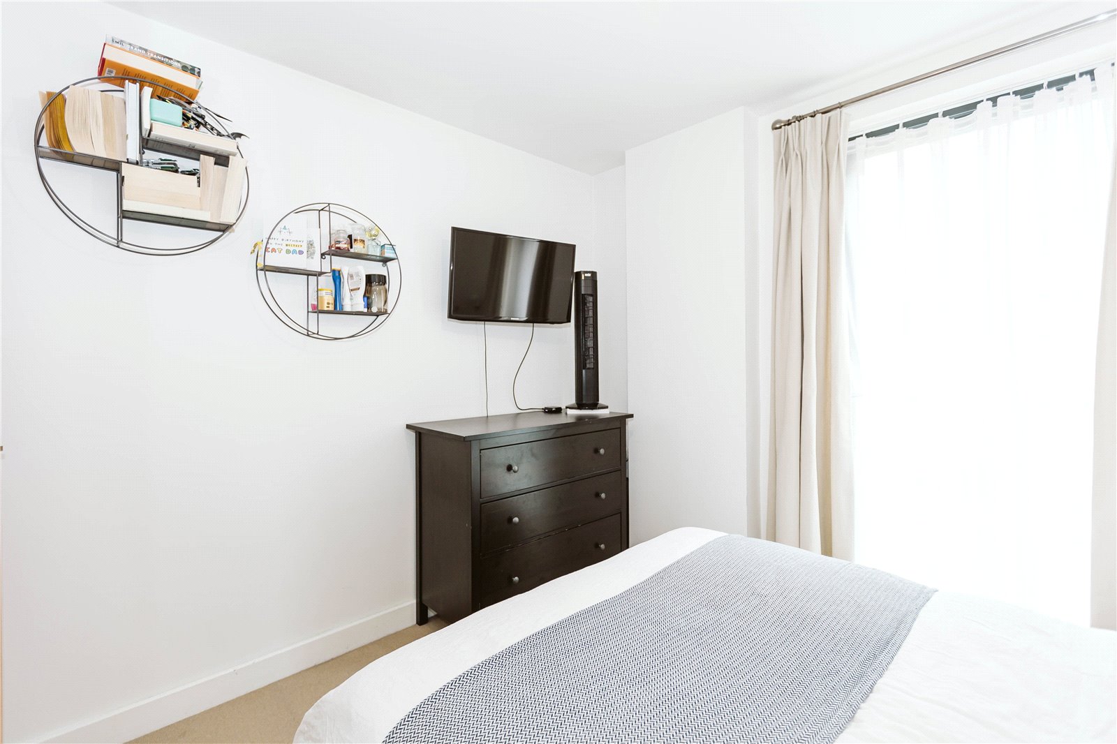 1 bedroom Flat to let in Bristol