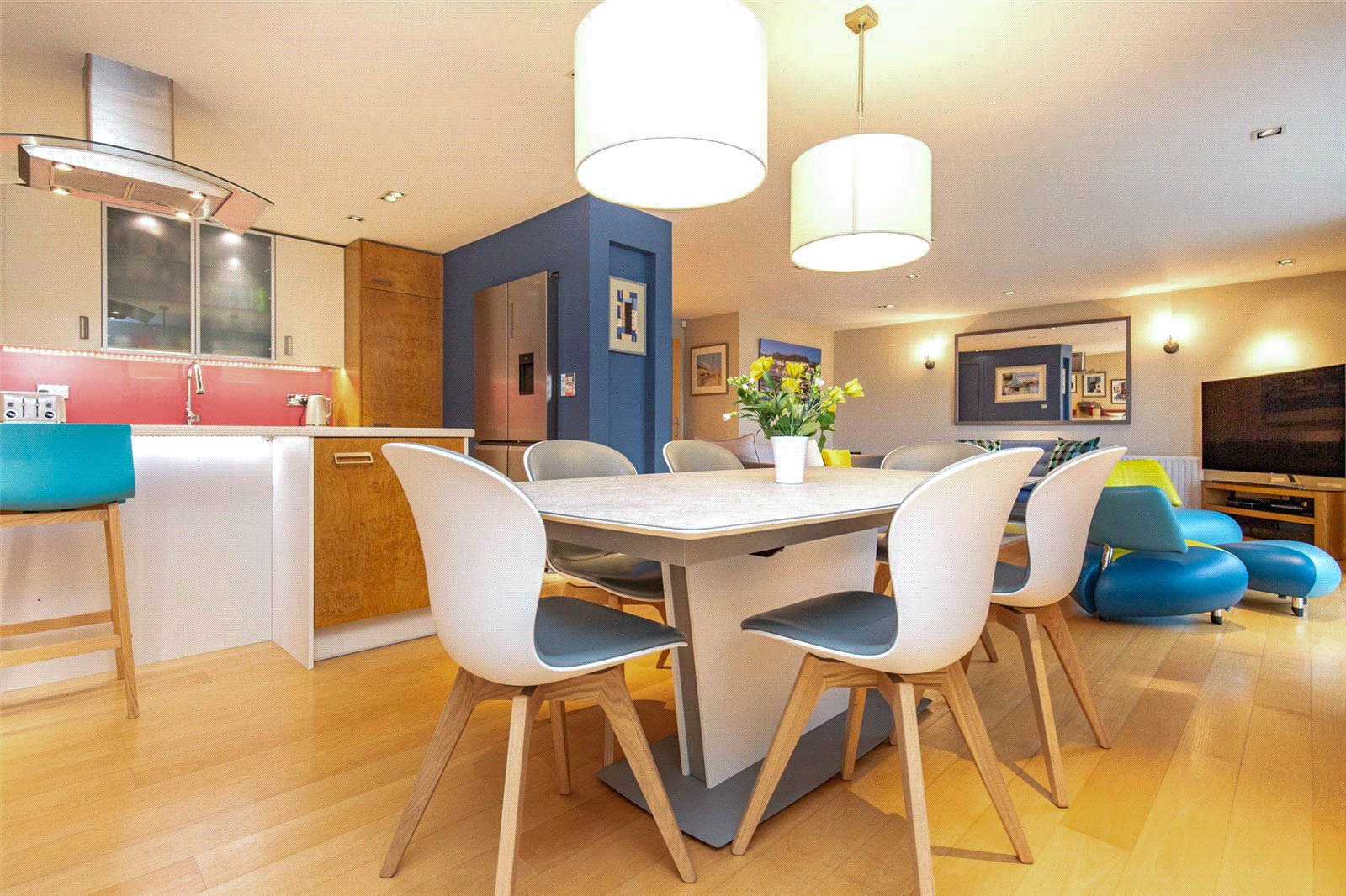 3 bedroom Flat to let in Caledonian Road, Bristol