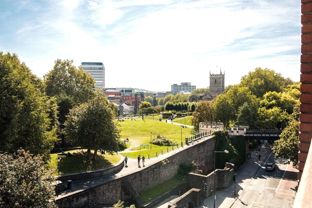 1 bedroom Flat to let in Bristol