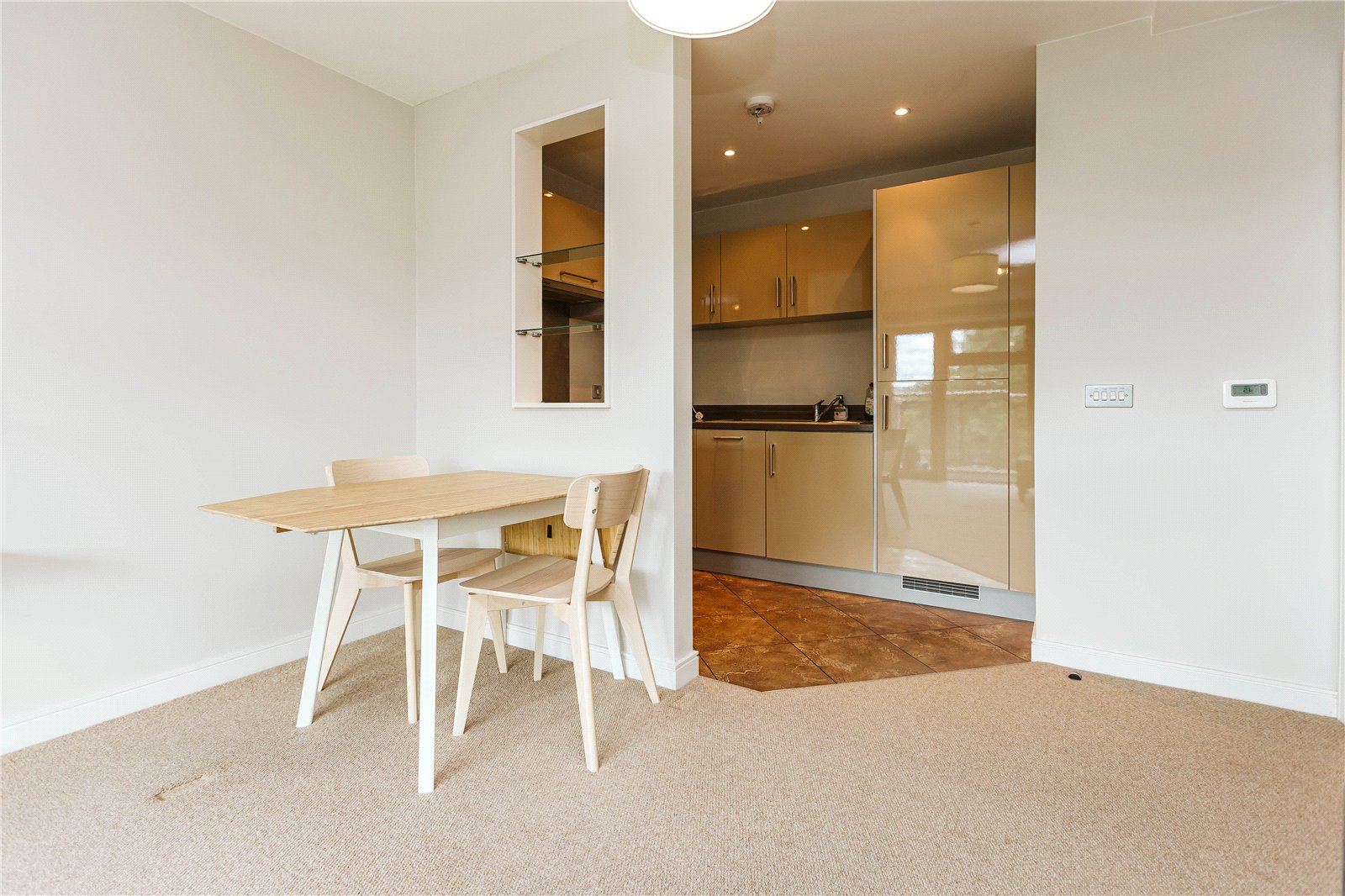 1 bedroom Flat to let in Bristol