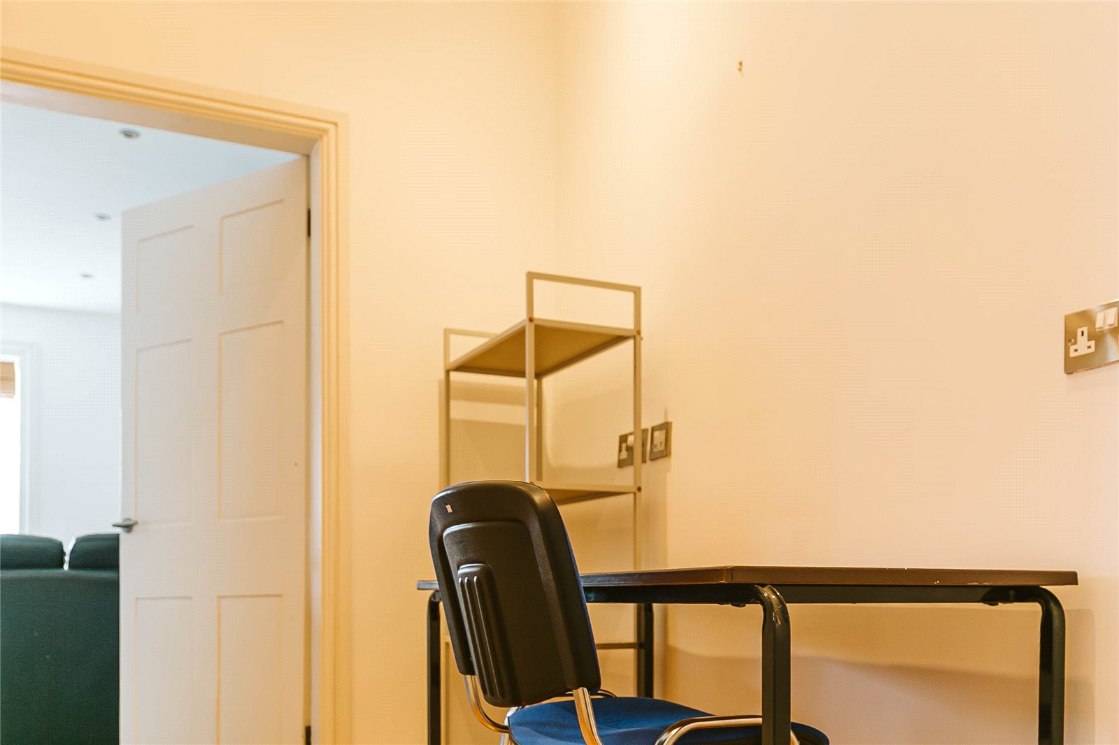 2 bedroom Flat to let in Clifton, Bristol