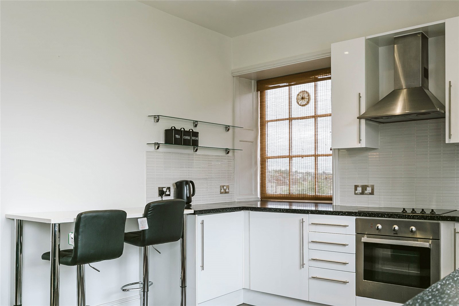 2 bedroom Flat to let in Clifton, Bristol