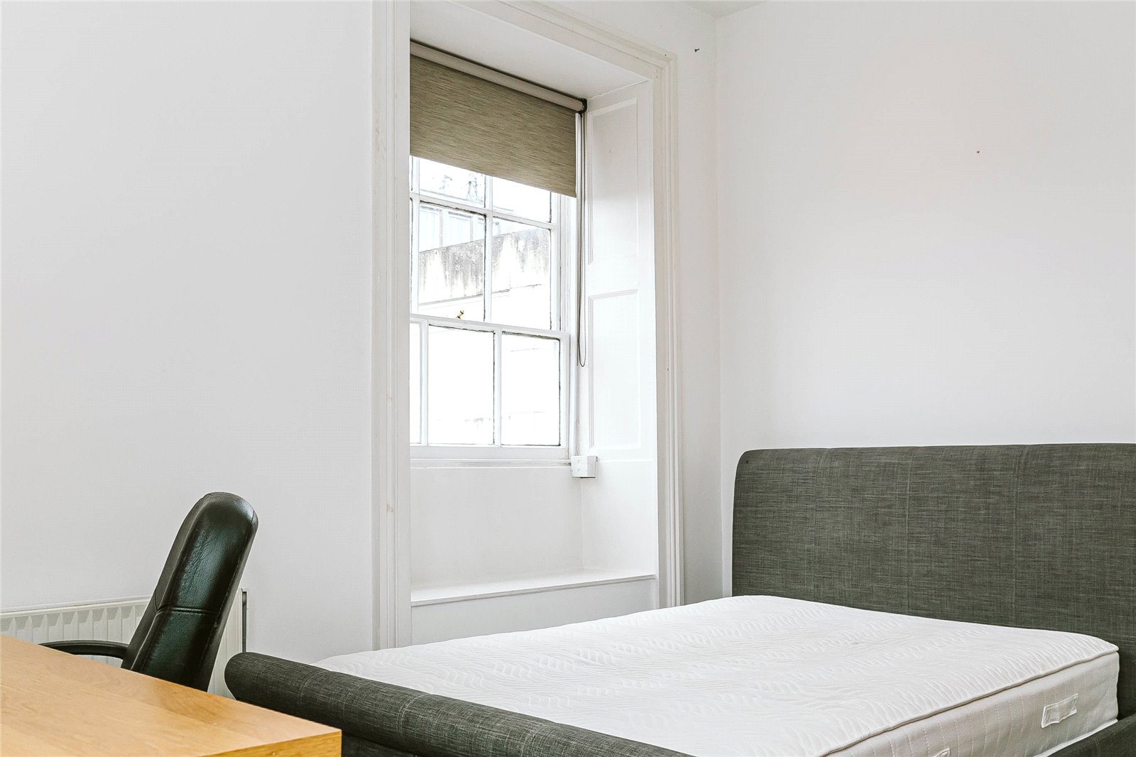 2 bedroom Flat to let in Clifton, Bristol