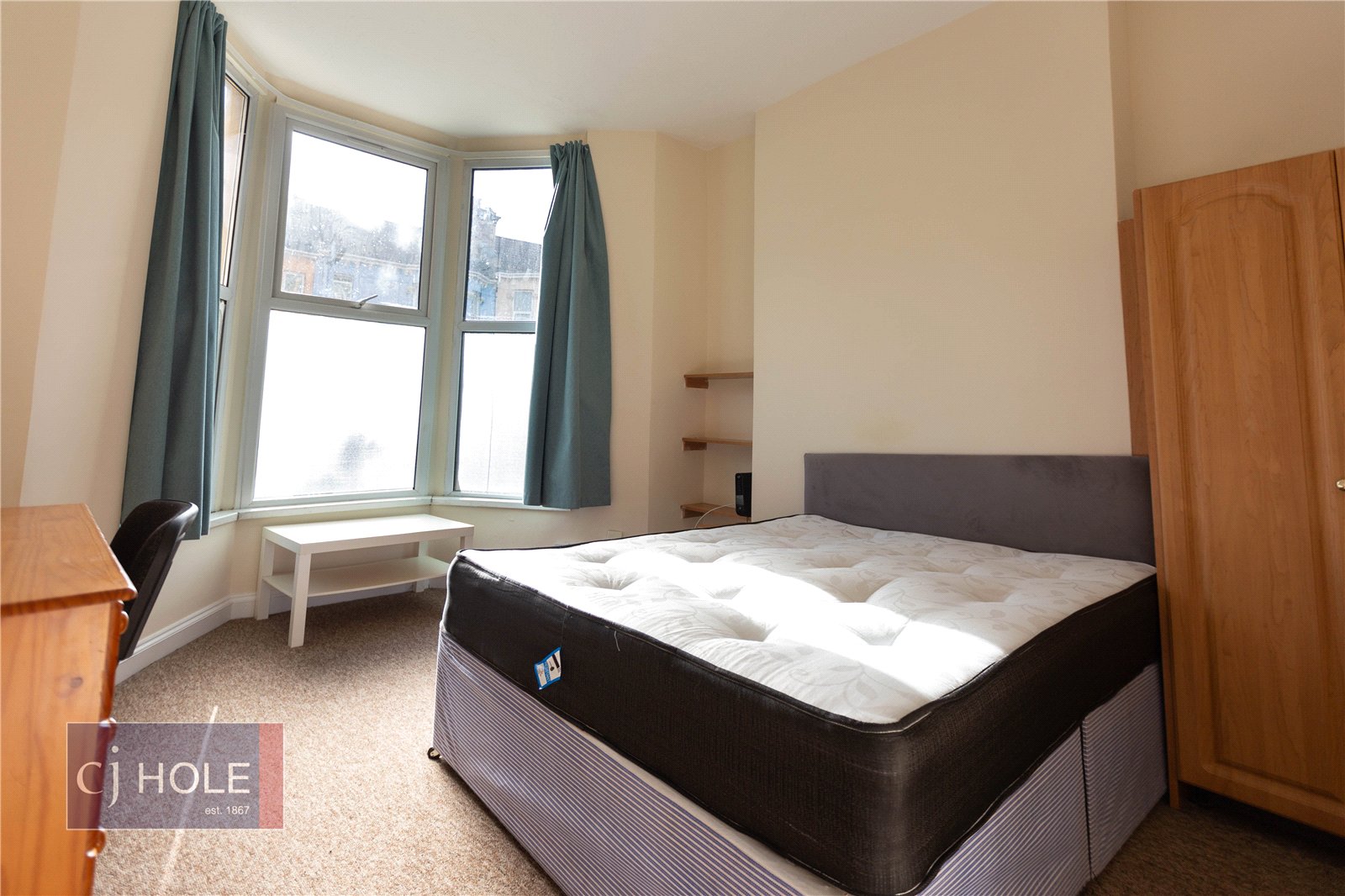 5 bedroom House to let in St. Pauls, Bristol