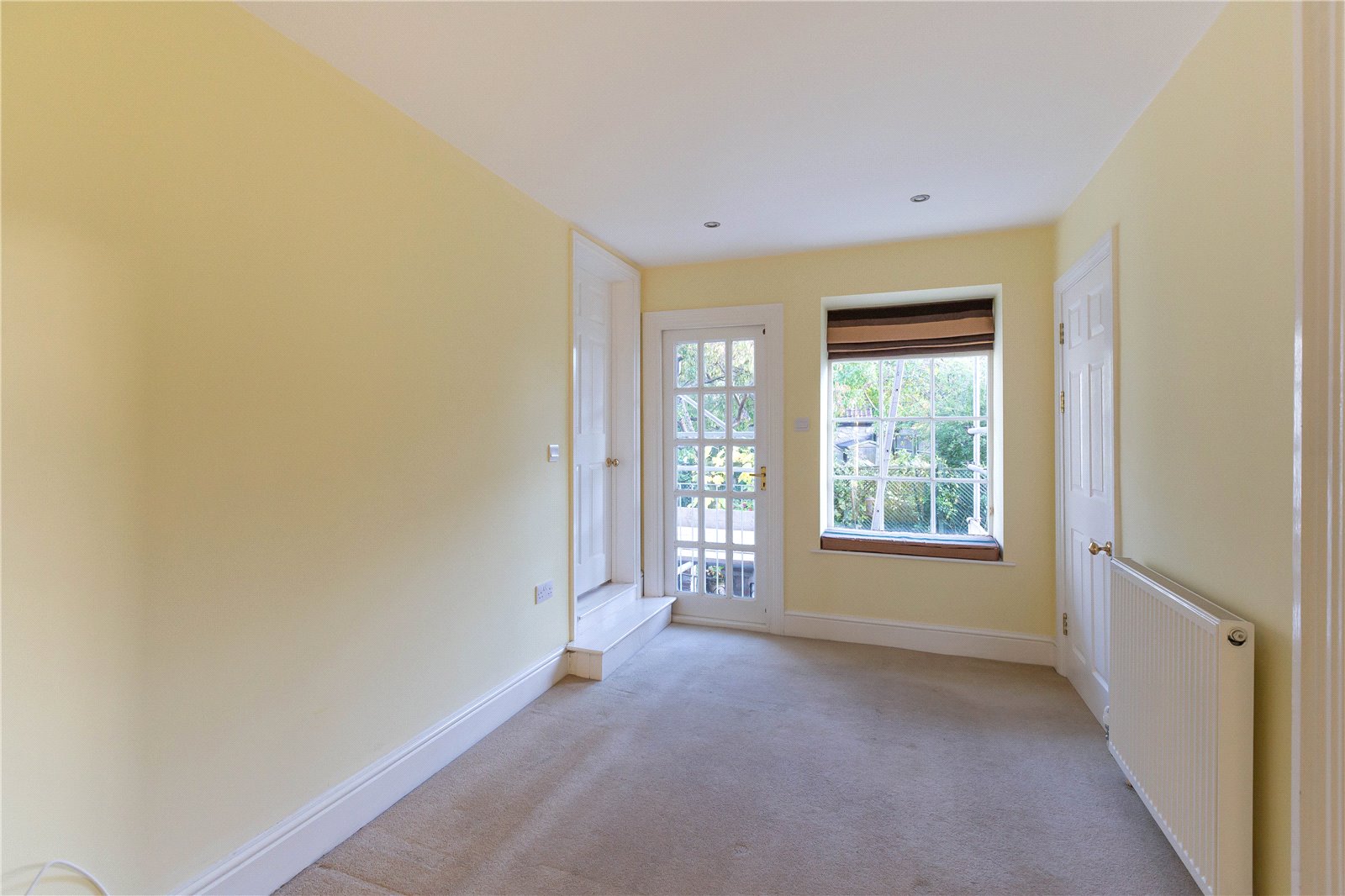 3 bedroom Flat to let in Stoke Bishop, Bristol