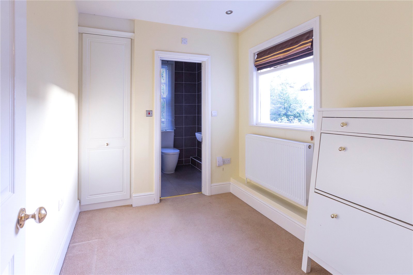 3 bedroom Flat to let in Stoke Bishop, Bristol