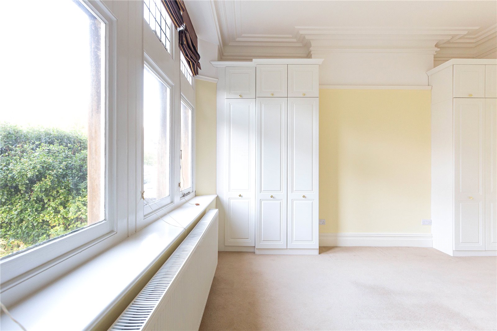 3 bedroom Flat to let in Stoke Bishop, Bristol