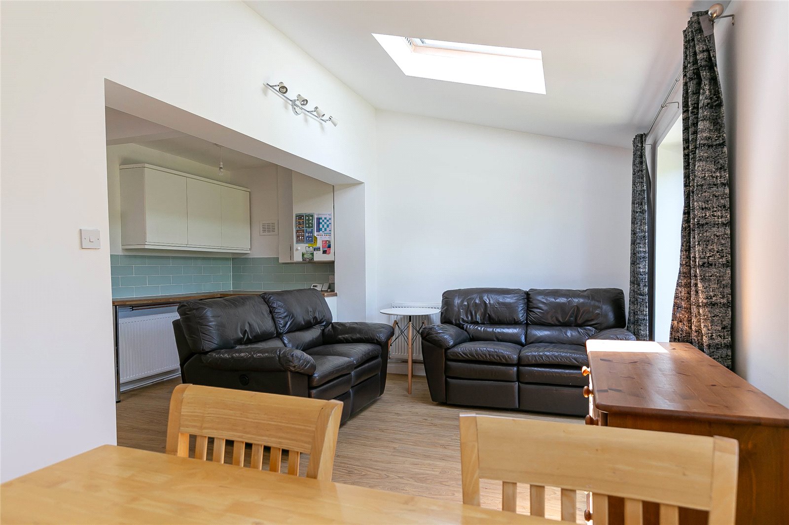 4 bedroom House to let in Southmead, Bristol
