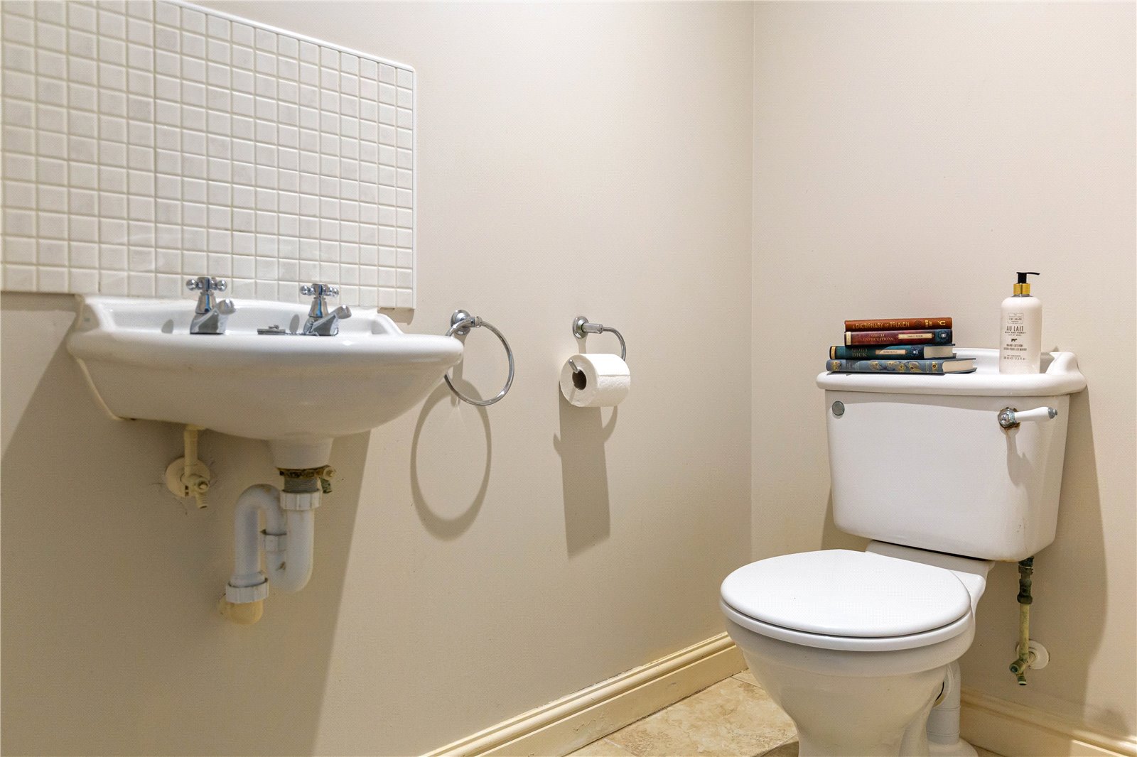 4 bedroom House to let in Brentry, Bristol